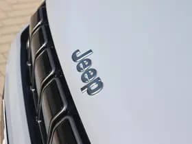 Jeep Avenger 1.2 e-Hybrid Summit | Leder | Navi | JBL | Camera | Winter | 18" thumbnail 9