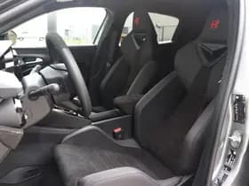 Alfa Romeo Junior Veloce 54 kWh 280 PK | Sport Pack | Techno Pack | 20" thumbnail 11