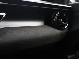 Alfa Romeo Junior Veloce 54 kWh 280 PK | Sport Pack | Techno Pack | 20" thumbnail 24