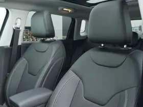 Jeep Compass 4xe 240 PK Hybride Summit | Pano | Premium | LED | Winter | 19" thumbnail 16