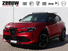 Alfa Romeo Junior 1.2 Turbo Hybrid 145 PK Q4 | Pano | Brera Red | Carplay | Camera