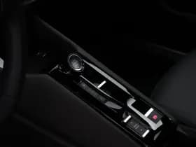 Alfa Romeo Junior 1.2 Turbo Hybrid 145 PK Q4 | Pano | Brera Red | Carplay | Camera thumbnail 11