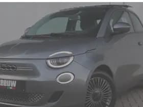 Fiat 500 Icon 42KWH | LED | Schuifdak | Camera | Navi | Carplay VERKOCHT