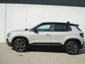 Jeep Avenger 1.2 e-Hybrid Summit | Navi | JBL | Camera | Winter | 18" thumbnail 12