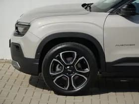 Jeep Avenger 1.2 e-Hybrid Summit | Navi | JBL | Camera | Winter | 18" thumbnail 13