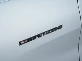 Alfa Romeo Giulia 2.0 Turbo 280 PK Competizione Q4 AWD | Harman | Veloce | 19" thumbnail 6