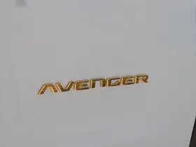 Jeep Avenger 1.2T 4xe 136 PK The North Face | 4x4 | Limited Edition thumbnail 16