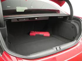 Alfa Romeo Giulia 2.0 Turbo 280 PK Competizione Q4 AWD | Harman | Veloce | 19" thumbnail 29