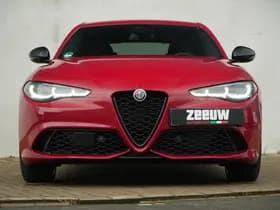 Alfa Romeo Giulia 2.0 Turbo 280 PK Competizione Q4 AWD | Harman | Veloce | 19" thumbnail 7