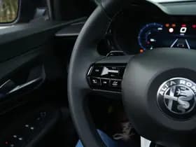 Alfa Romeo Junior 1.2 Turbo 136 PK Ibrida Speciale | Techno | Pano | Direct Leverb thumbnail 28