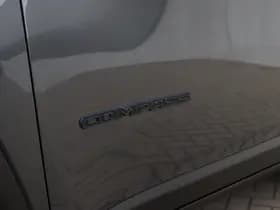 Jeep Compass thumbnail 5