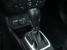 Jeep Renegade 4xe 240 PK Hybrid Trailhawk | Navi | Leder | Camera | Winter thumbnail 19