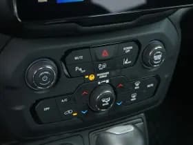 Jeep Renegade 4xe 240 PK Hybrid Trailhawk | Navi | Leder | Camera | Winter thumbnail 20