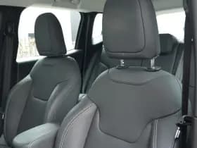 Jeep Renegade 4xe 240 PK Hybrid Trailhawk | Navi | Leder | Camera | Winter thumbnail 22