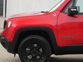 Jeep Renegade 4xe 240 PK Hybrid Trailhawk | Navi | Leder | Camera | Winter thumbnail 8