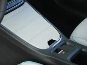 Fiat 600e La Prima 54 kWh | Navi | Camera | Carplay | 18" thumbnail 24