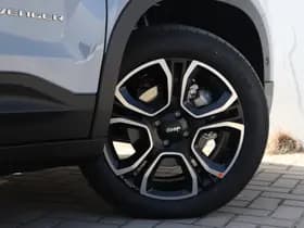 Jeep Avenger thumbnail 9