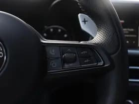 Alfa Romeo Stelvio thumbnail 17