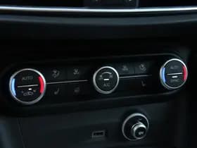 Alfa Romeo Stelvio thumbnail 21