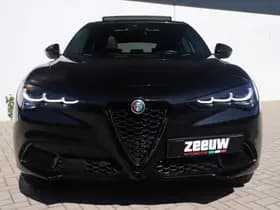 Alfa Romeo Stelvio thumbnail 8