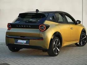 Lancia Ypsilon LX 51 kWh | Navi | Exclusive | "Oro" thumbnail 16