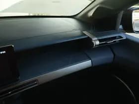 Lancia Ypsilon LX 51 kWh | Navi | Exclusive | "Oro" thumbnail 31