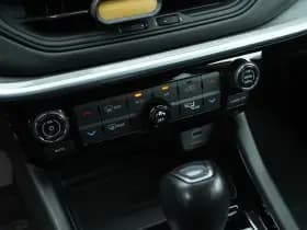 Jeep Compass 4xe 240 PK Hybrid S | Leder | Navi | Winter | Trekhaak | 19" thumbnail 17