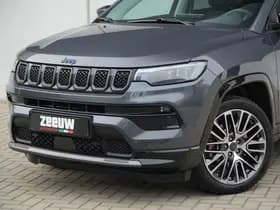 Jeep Compass 4xe 240 PK Hybride Summit | Pano | Premium | LED | Winter | 19" thumbnail 2