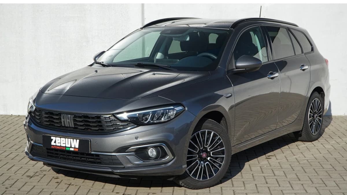 Fiat Tipo Stationwagon 1.0 Life 100 PK | Carplay | Camera | Trekhaak | Keyless | 17" — foto 1
