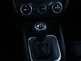 Fiat Tipo Stationwagon 1.0 Life 100 PK | Carplay | Camera | Trekhaak | Keyless | 17" thumbnail 18