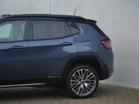 Jeep Compass 4xe 240 PK Hybrid Summit | Pano | Safety | 360cam | 19" thumbnail 7