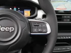 Jeep Avenger 1.2 e-Hybrid Summit | Pano | Leder | Winter | Navi | Trekhaak thumbnail 24