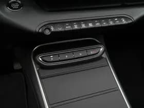 Jeep Avenger 1.2 e-Hybrid Summit | Pano | Leder | Winter | Navi | Trekhaak thumbnail 29