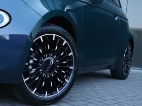Fiat 500 La Prima 42 kWh | Pano | Technology | Winter | BTW | 17" thumbnail 4
