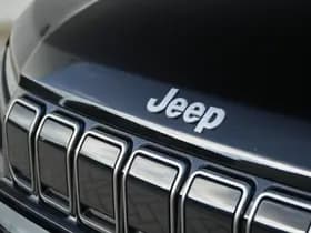 Jeep Avenger 1.2 e-Hybrid Summit | Pano | Navi | JBL | Camera | Winter thumbnail 4