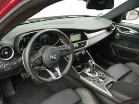 Alfa Romeo Giulia thumbnail 30