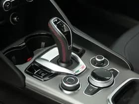 Alfa Romeo Giulia thumbnail 32