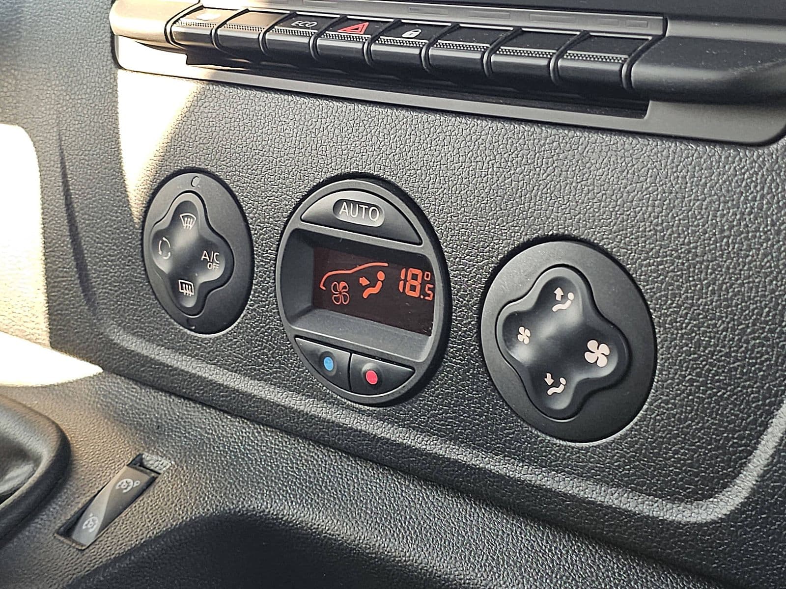 Renault Master thumbnail 9