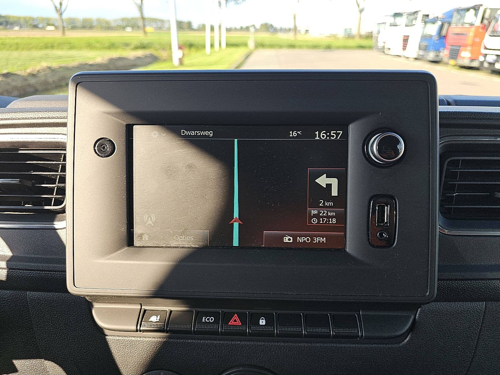 Renault Master thumbnail 12