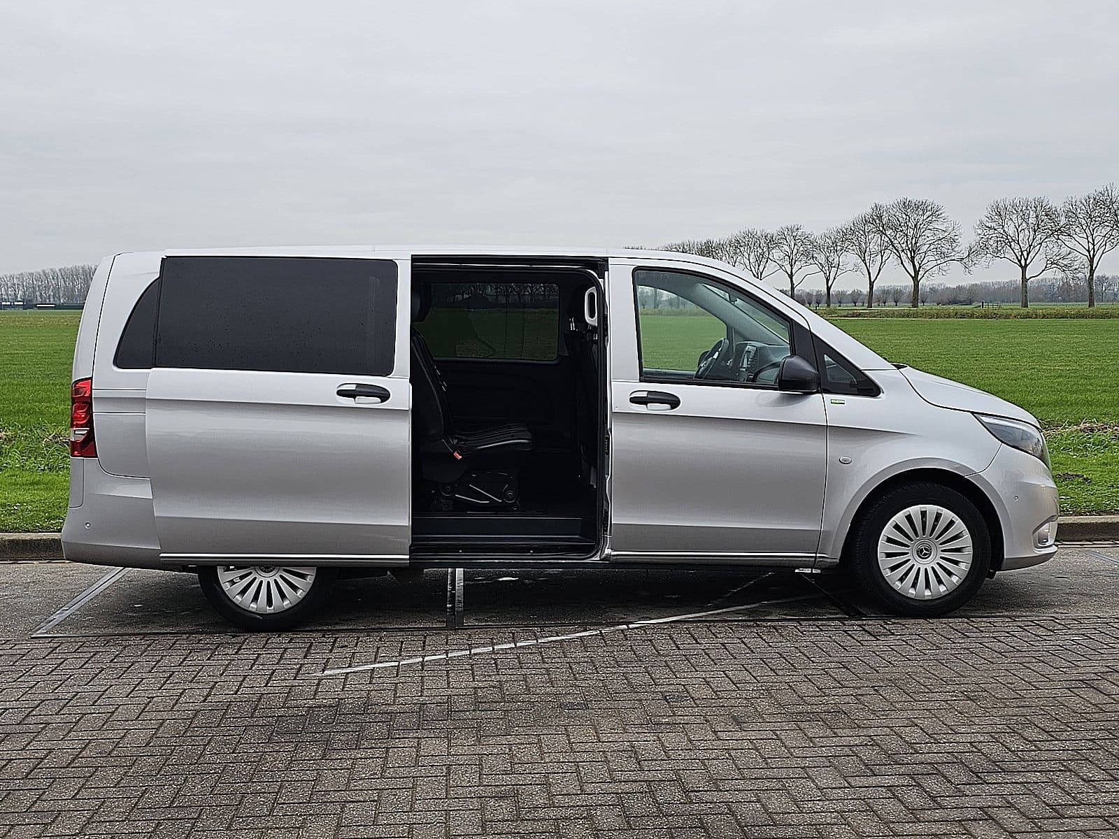 Mercedes-Benz Vito thumbnail 17