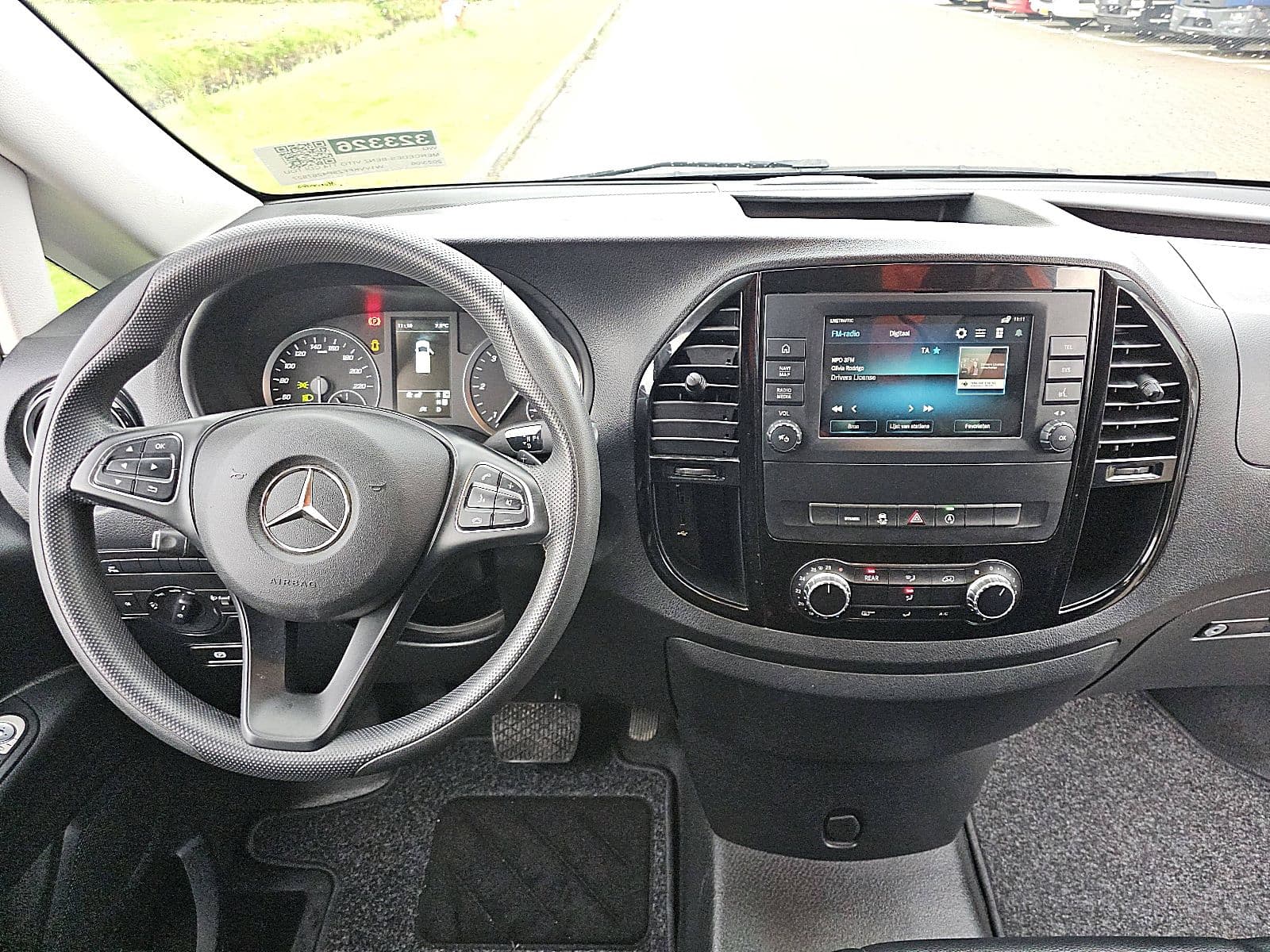 Mercedes-Benz Vito thumbnail 7
