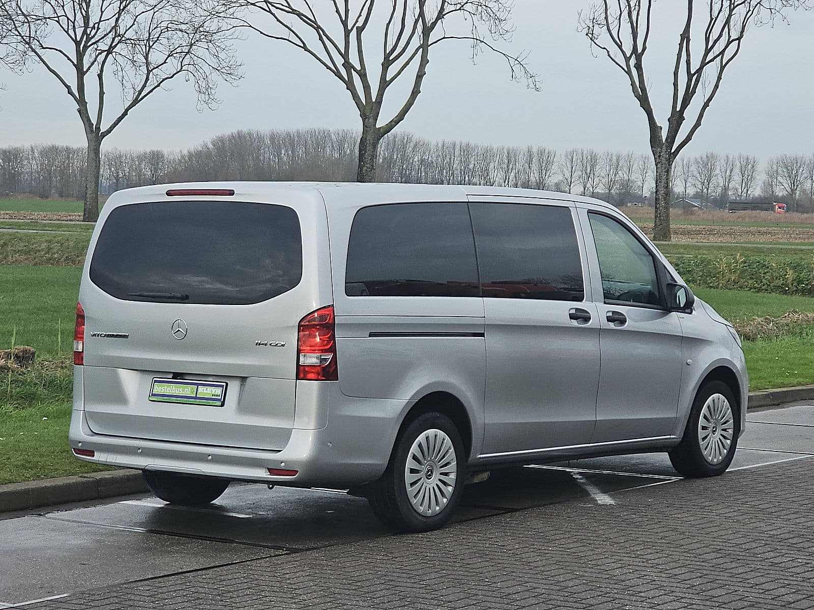 Mercedes-Benz Vito thumbnail 3