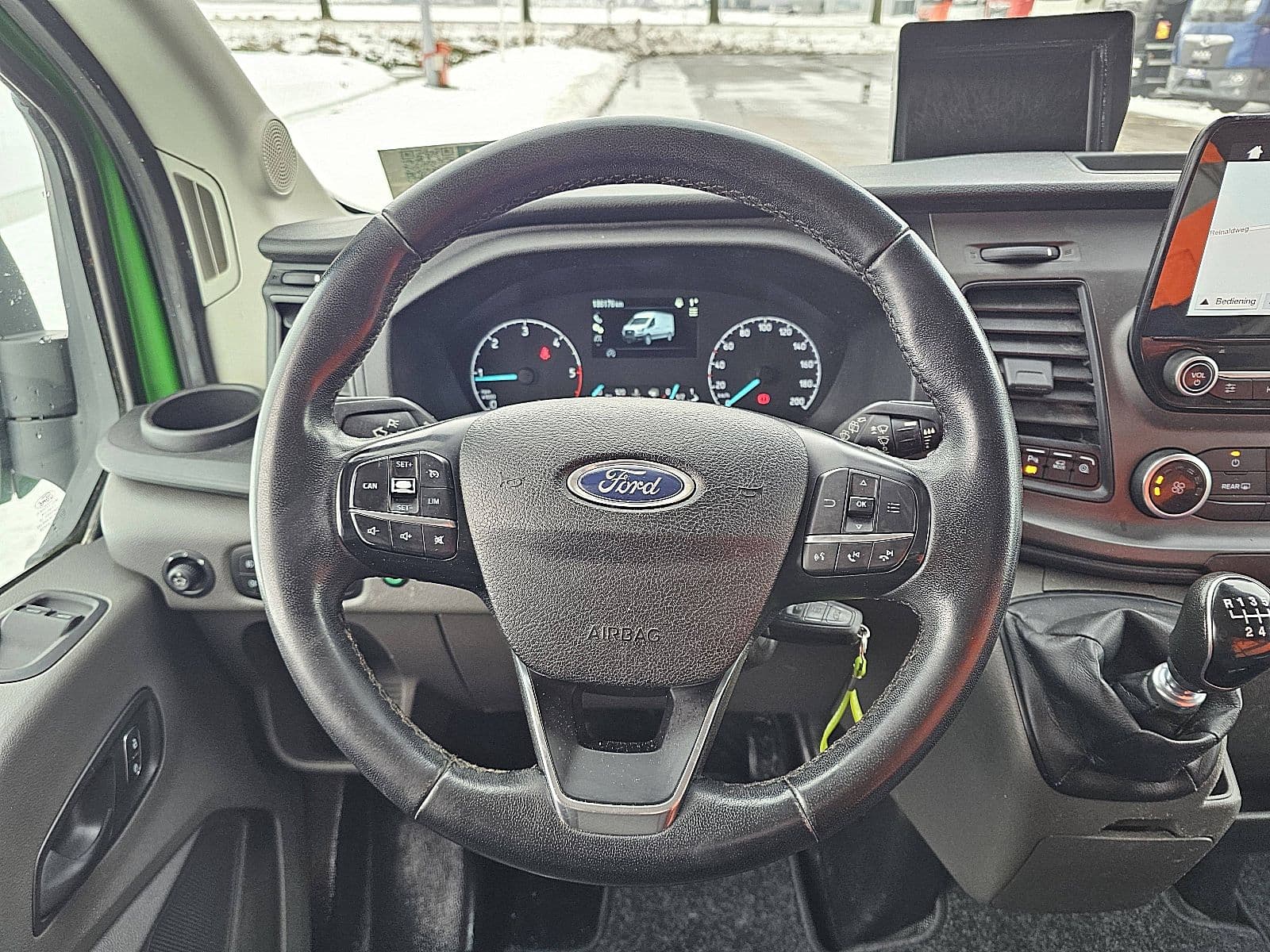 Ford Transit thumbnail 11