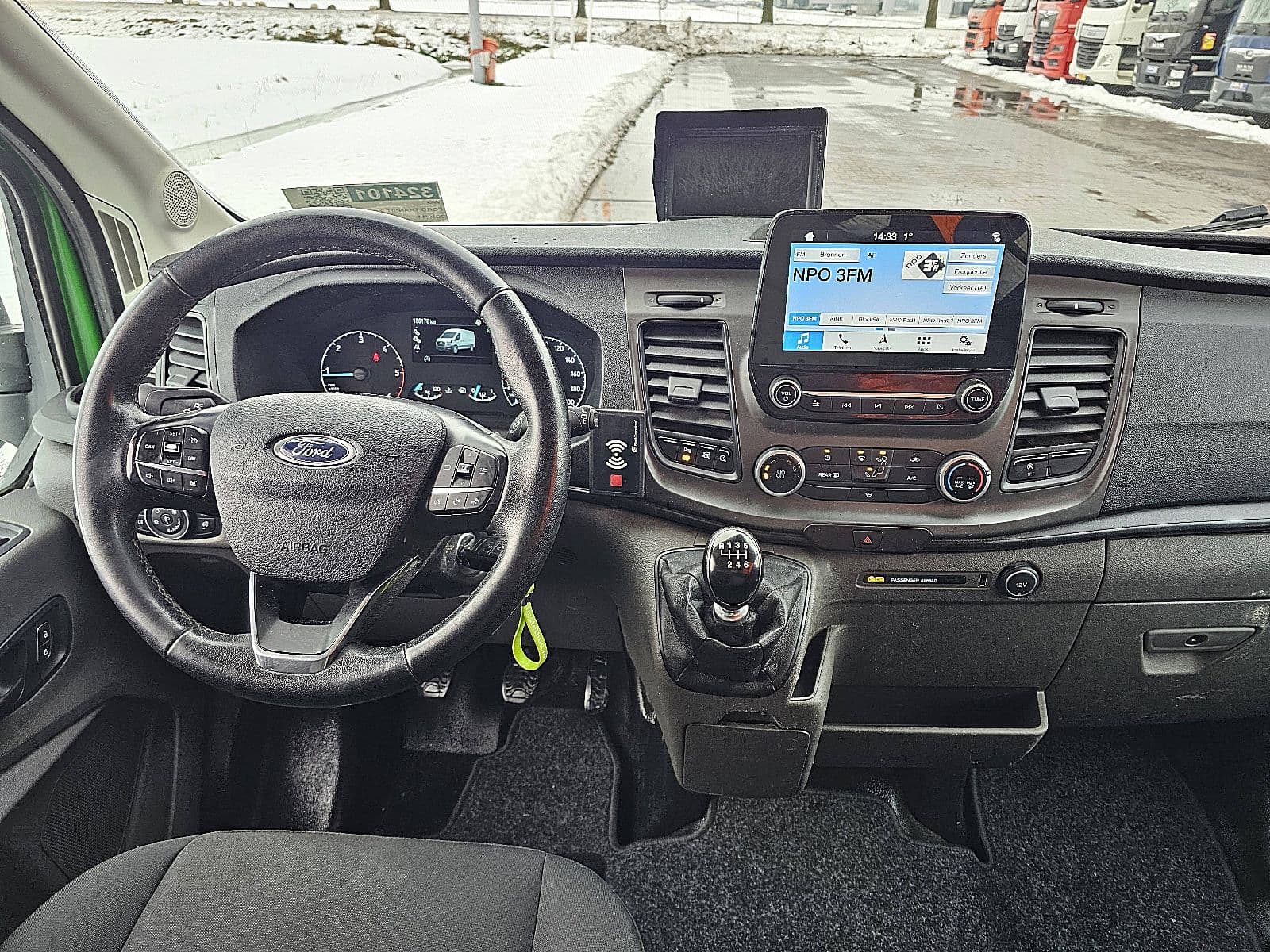 Ford Transit thumbnail 7