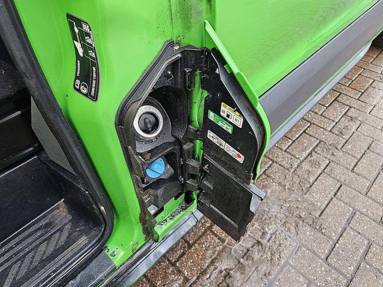 Ford Transit thumbnail 20