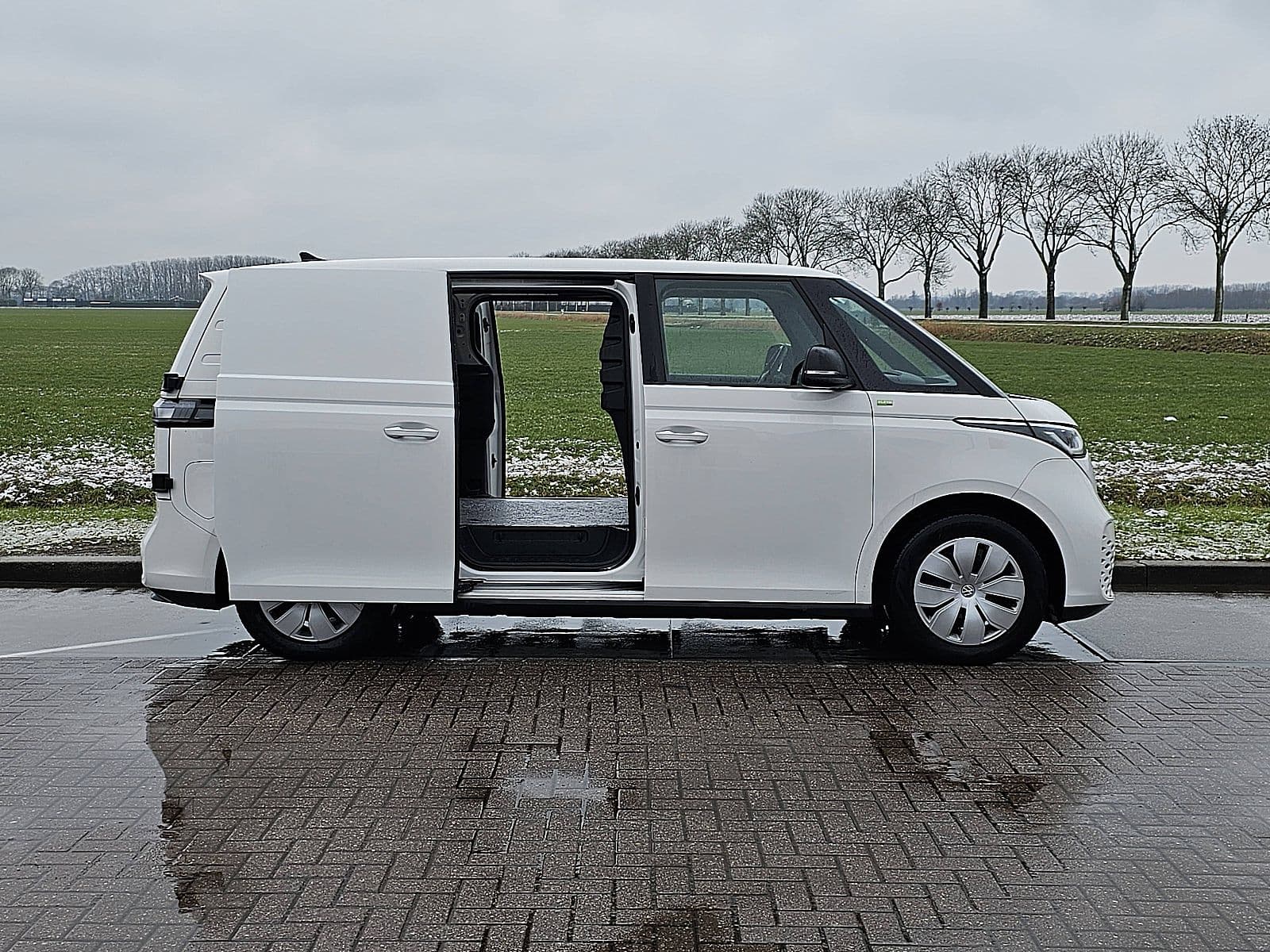 Volkswagen Id thumbnail 13