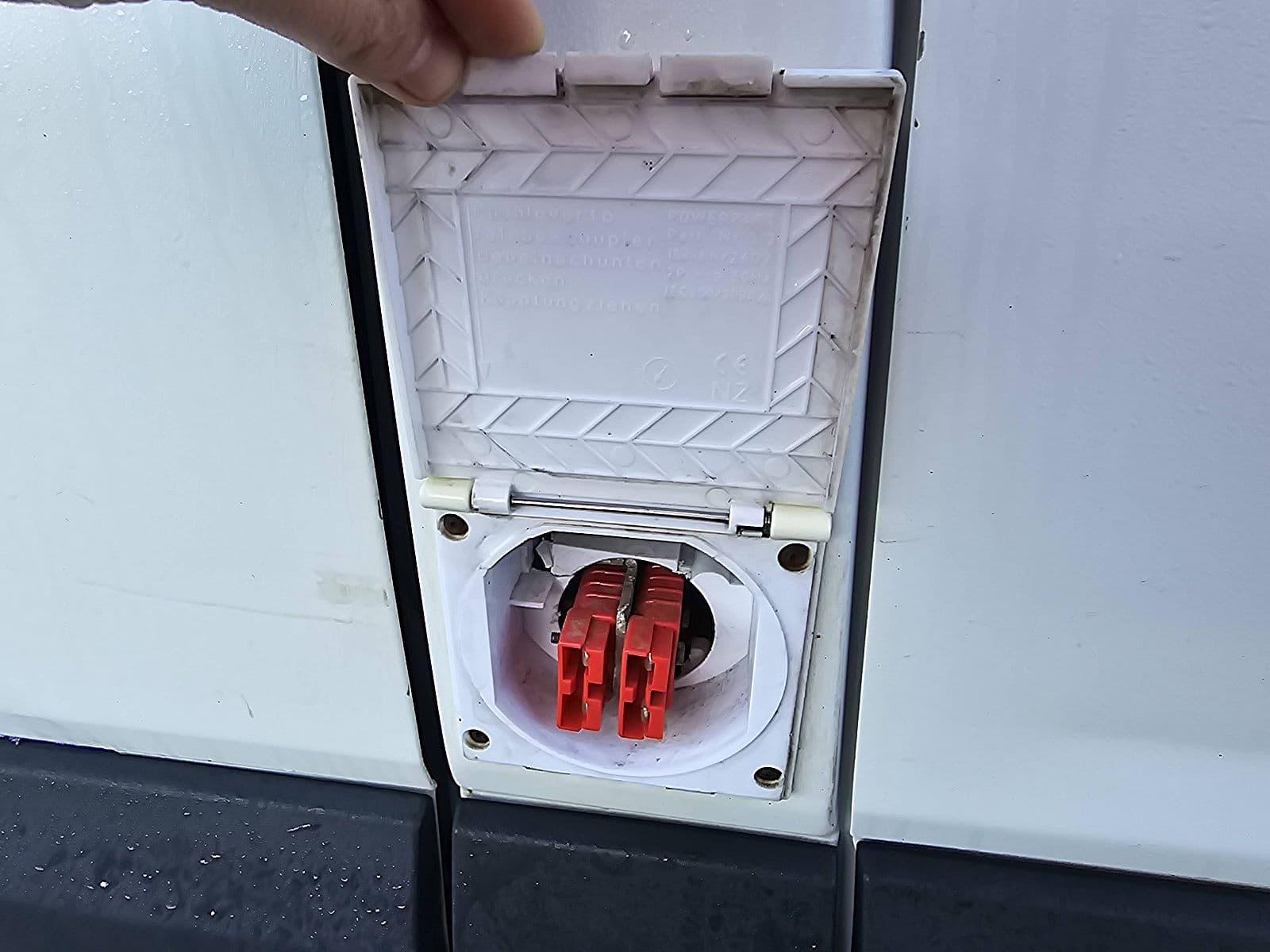 Mercedes-Benz Sprinter thumbnail 16