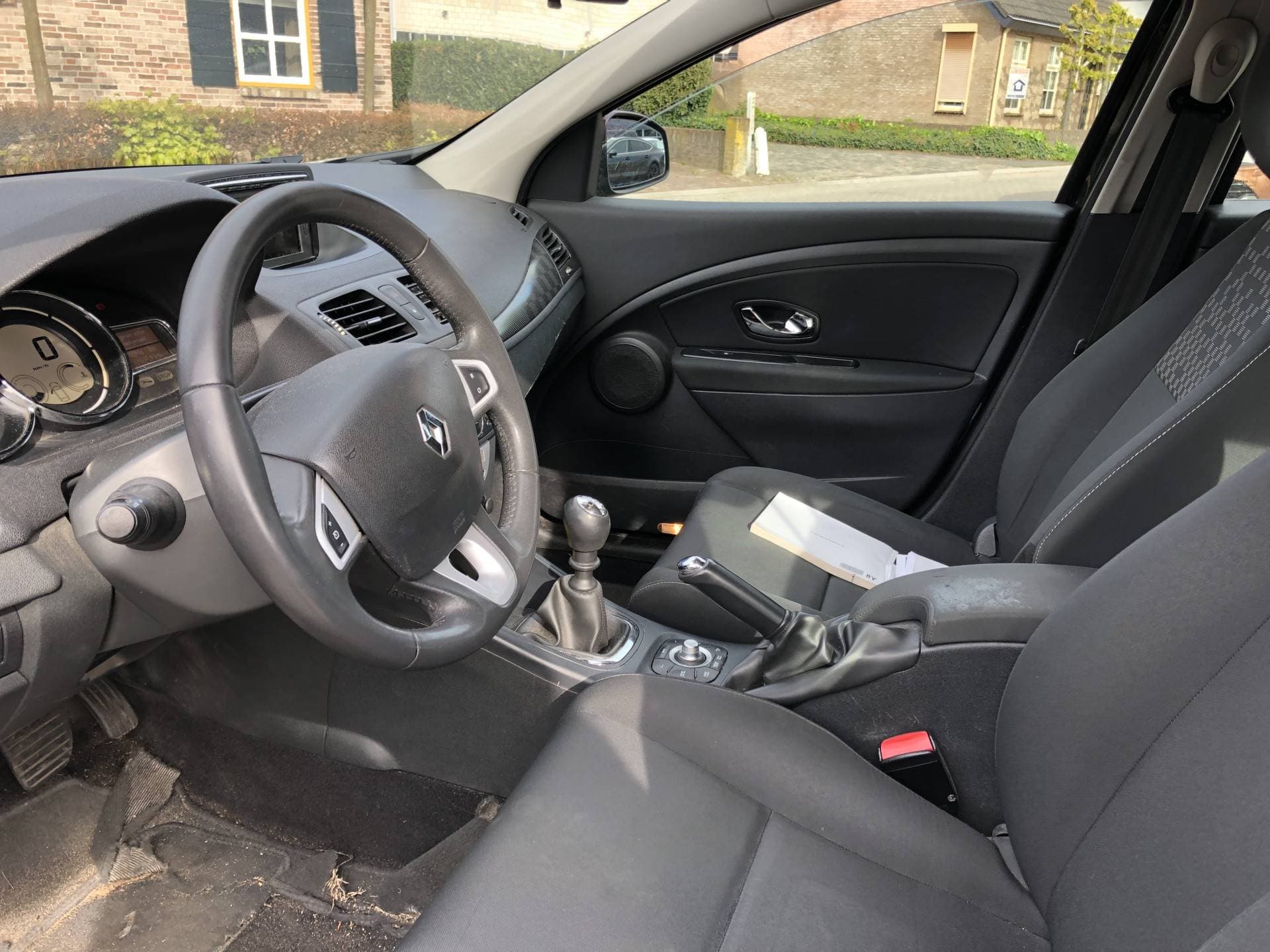 Renault Mégane Estate thumbnail 7