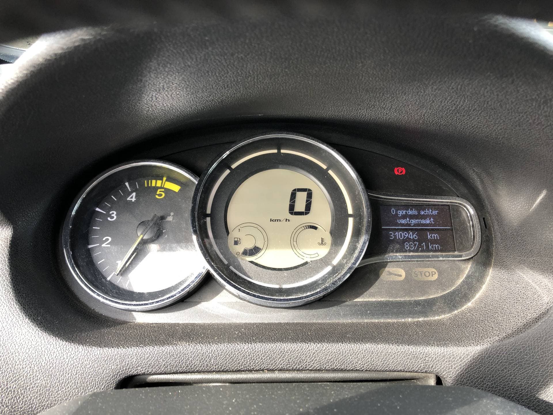 Renault Mégane Estate thumbnail 8