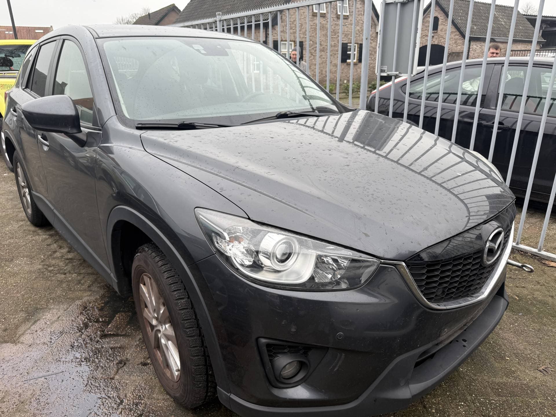 Mazda CX-5 thumbnail 2